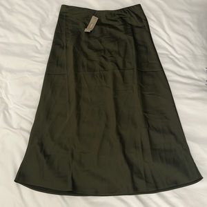 NWT J crew green satin midi skirt